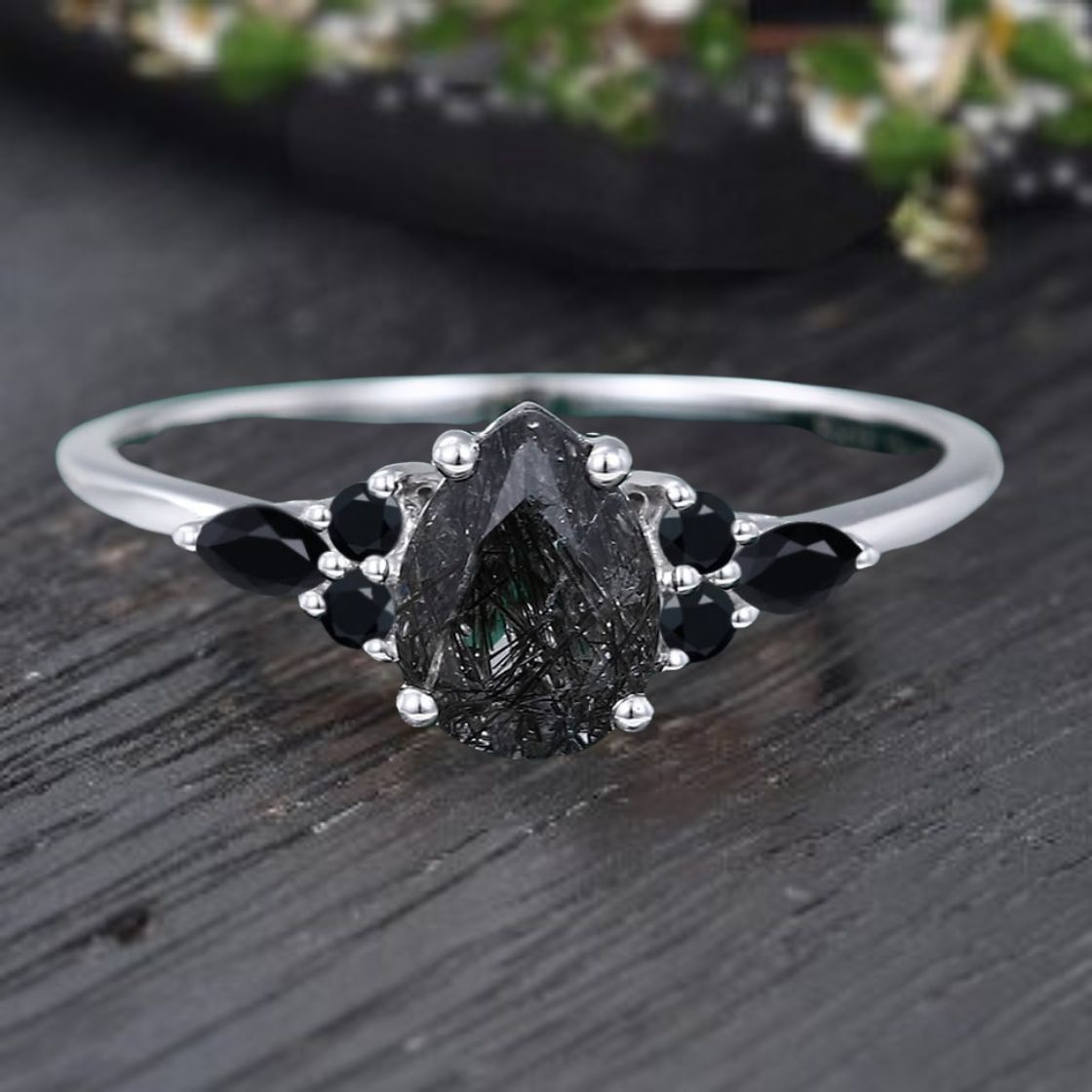 Pear cut unique design quarts sterling silver ring